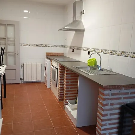 La Muralla De Gredos *