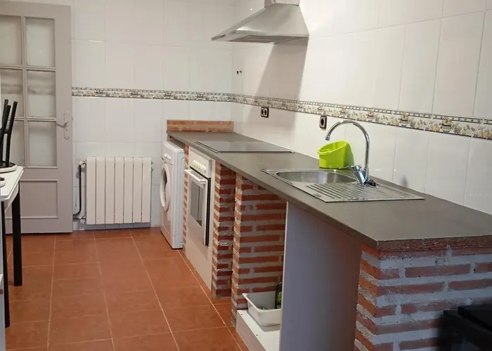 La Muralla De Gredos *